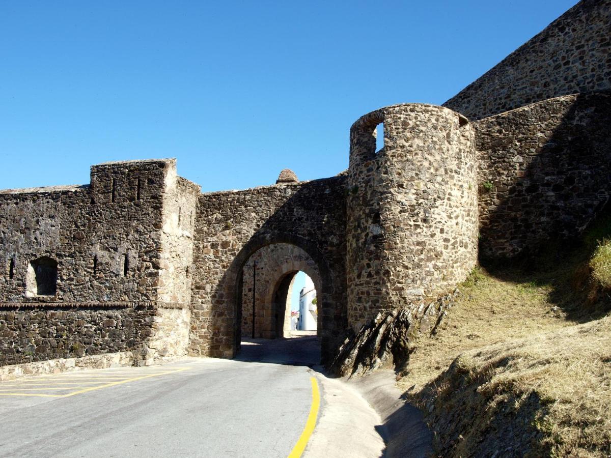 Hotel El Rei Dom Manuel Marvão Esterno foto